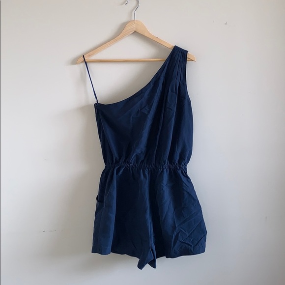// Banana Republic Jumper // - Picture 3 of 4